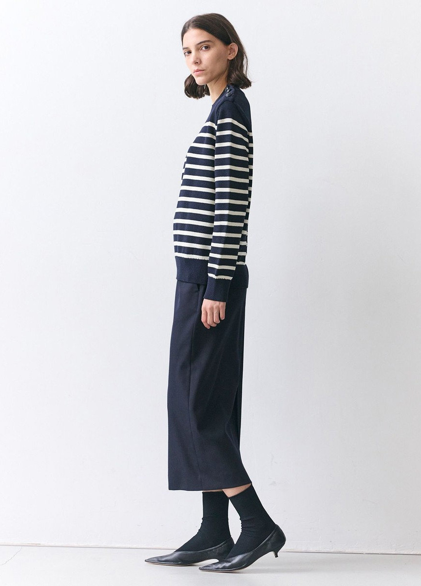 親膚橫條圓領針織衫